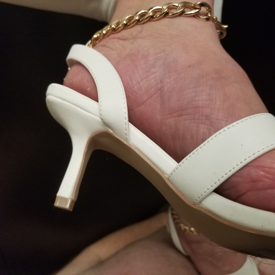 white-strappy-kitten-heels-3~0.jpg